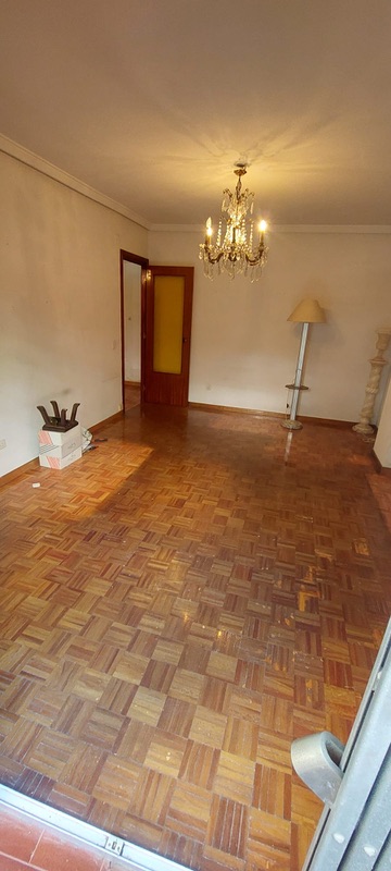 PISO EN MENÉNDEZ PELAYO