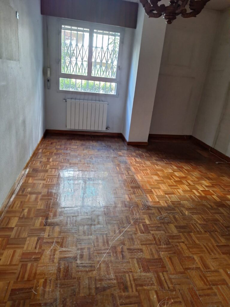 PISO EN MENÉNDEZ PELAYO