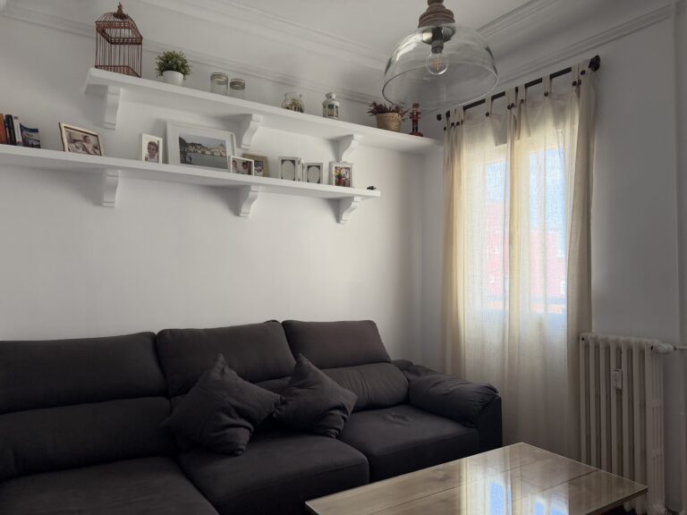 Espectacular piso reformado de 3 habitaciones en Fuente del Berro