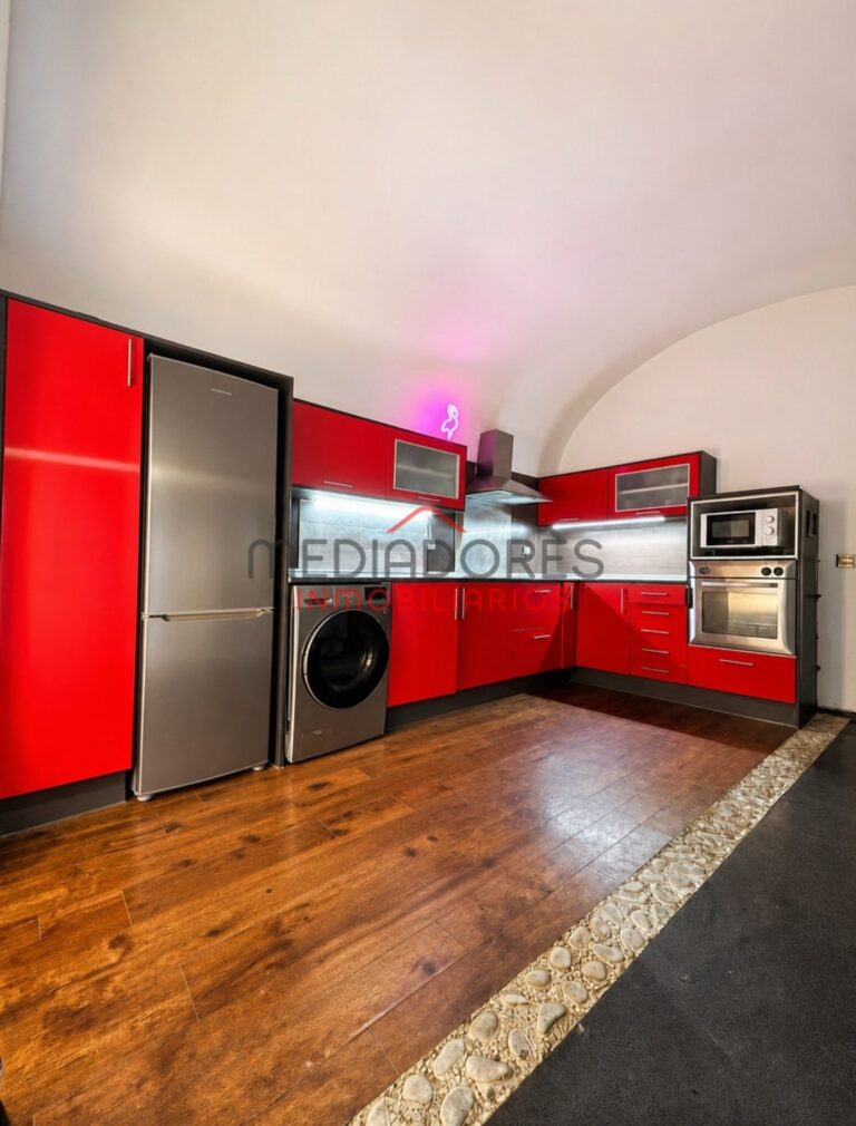 PISO HISTÓRICO ZONA LAVAPIÉS - EMBAJADORES