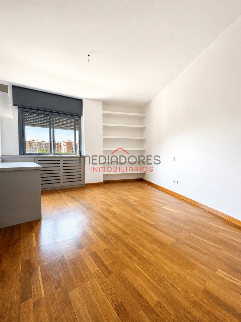 EXCLUSIVO PISO EN SANCHINARRO