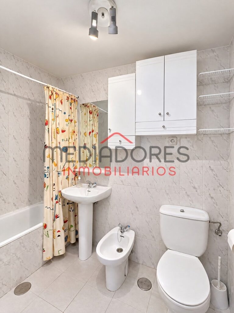 PISO EN AVENIDA DE RAMÓN Y CAJAL