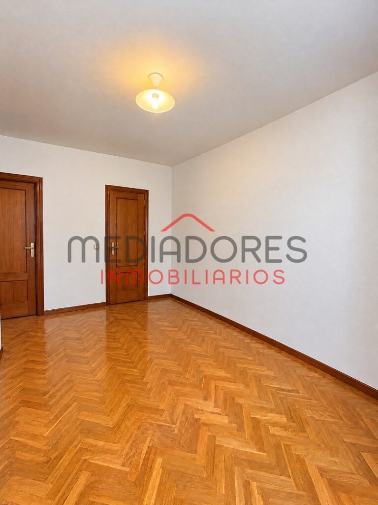 PISO EN AVENIDA DE RAMÓN Y CAJAL