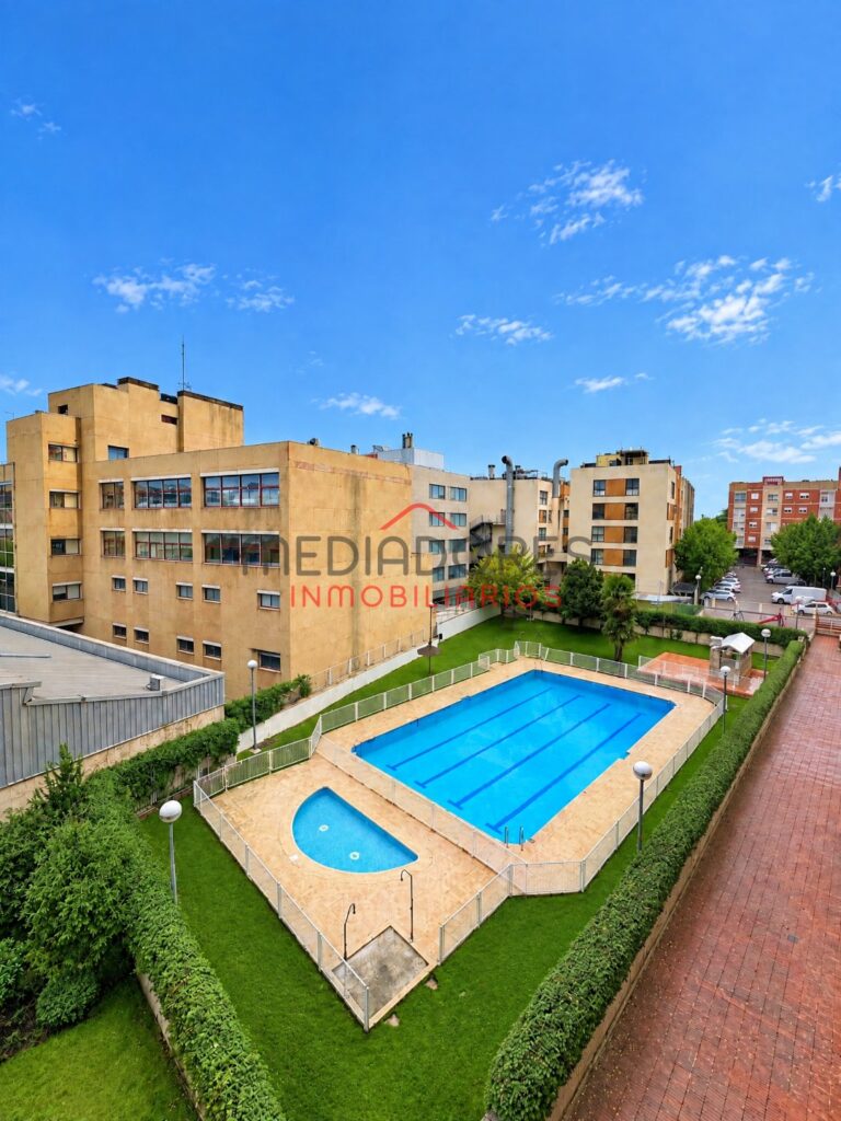PISO EN SAN BLAS