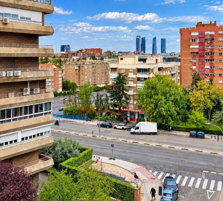 PISO EN AVENIDA DE RAMÓN Y CAJAL